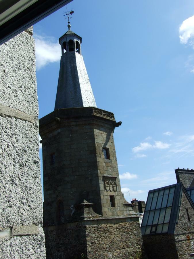 Fougères Hotel Particulier Le Mercier De Montigny -Une Nuit Sur Les Remparts- מראה חיצוני תמונה